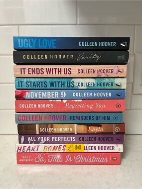 10 Colleen Hoover Books